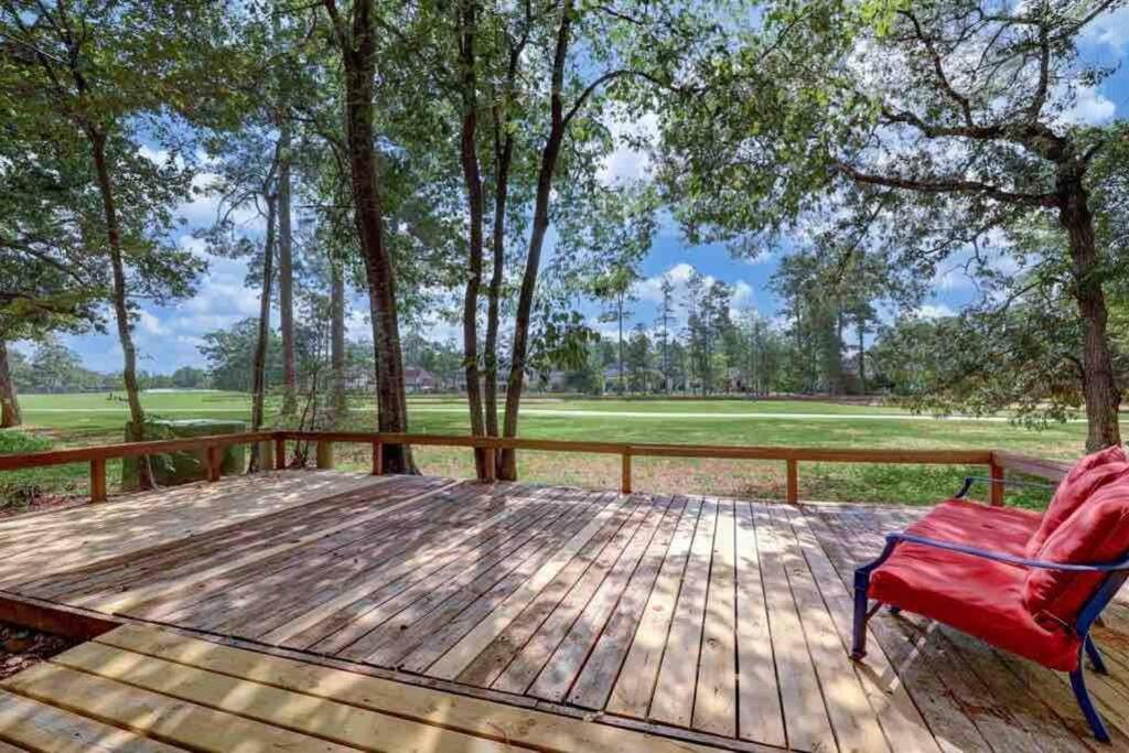 Timber Top Golf Course View Зе-Вудлендс Екстер'єр фото